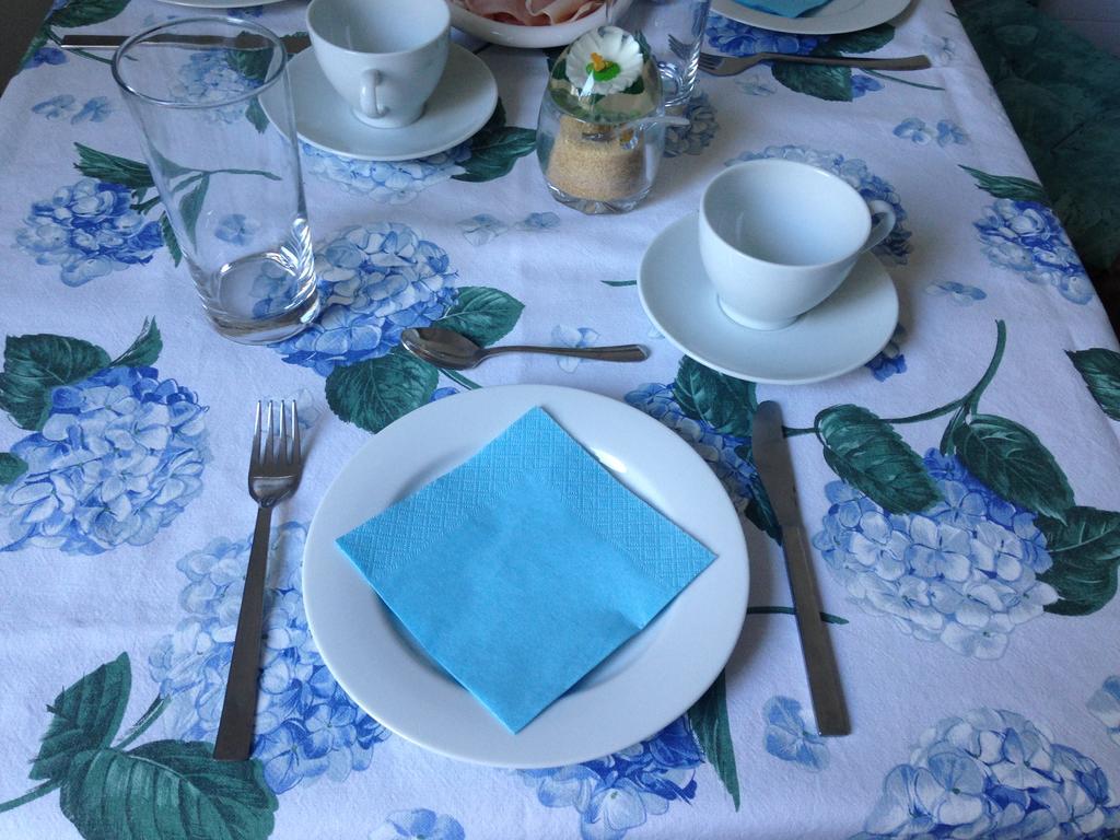 Le Ortensie Di Via Rossetti Bed & Breakfast Trieste Luaran gambar